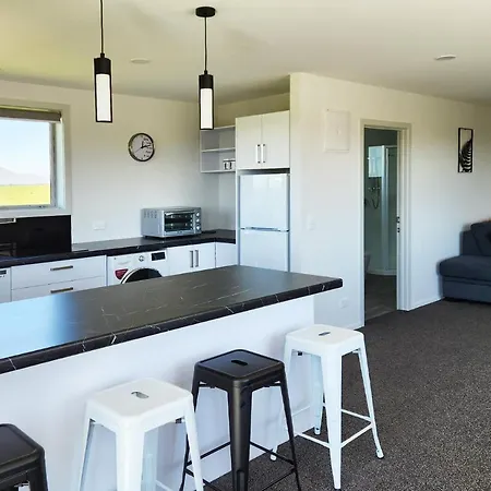 Glen View Escape Apartment Twizel Exterior photo