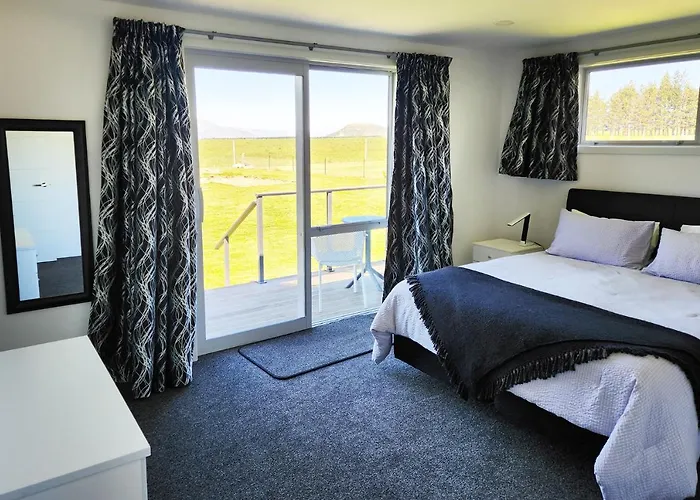 Glen View Escape